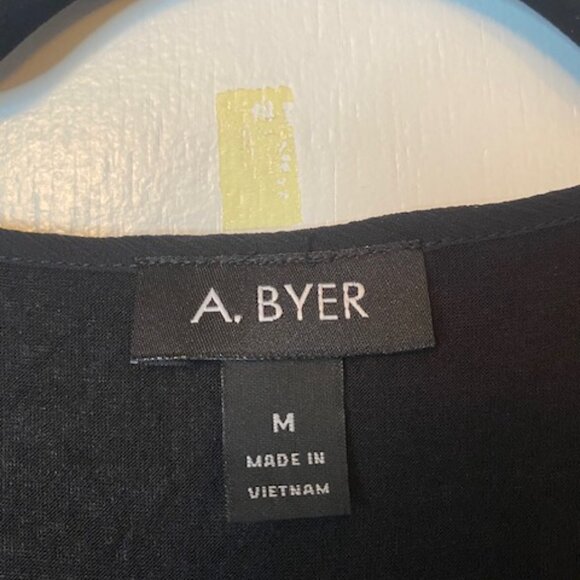 A. Byer Black blouse with Gold chain - Picture 3 of 9